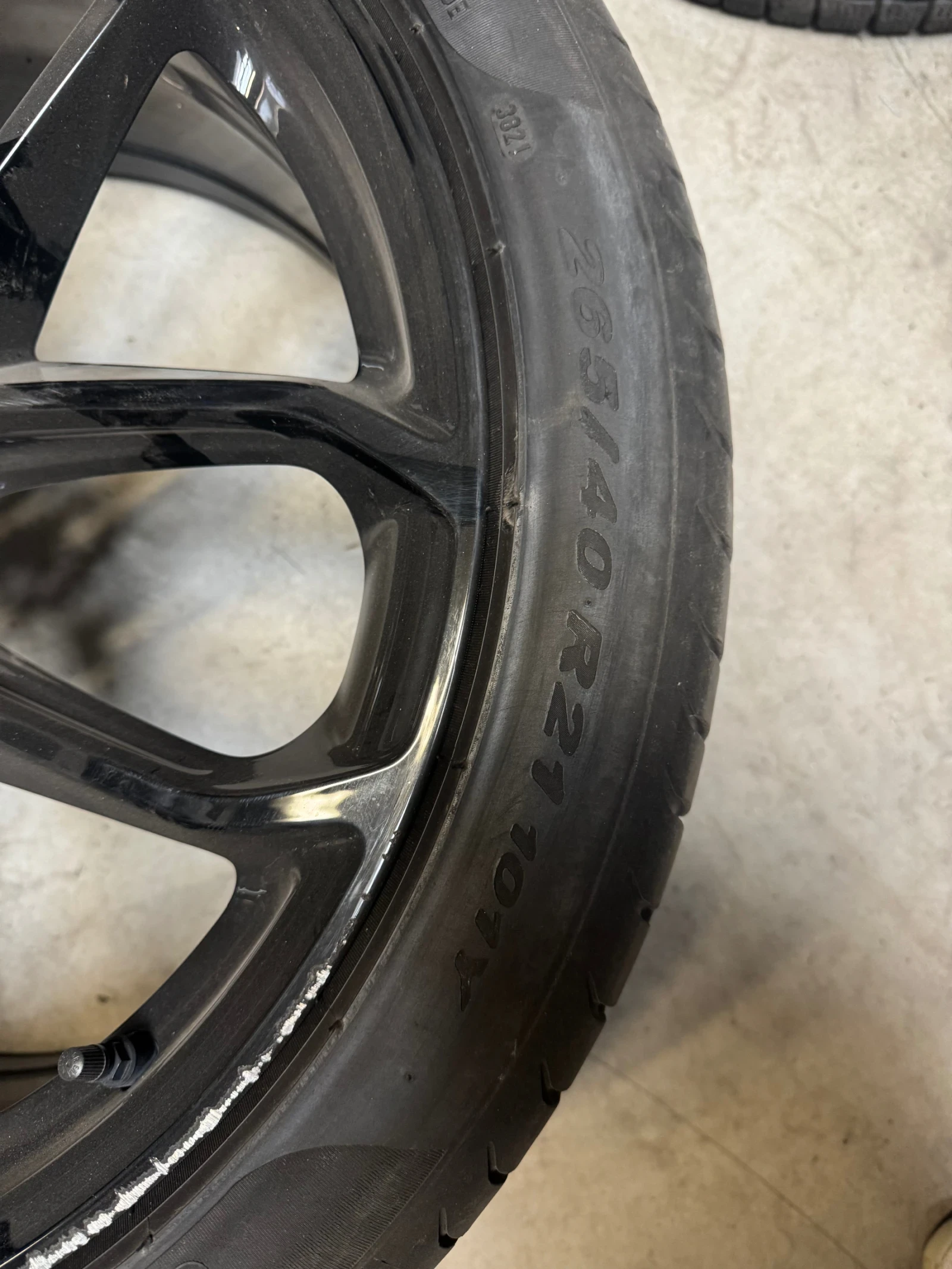    255/35R21  Porsche | Mobile.bg   5