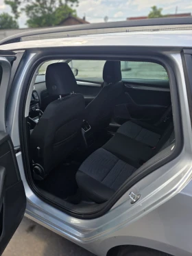 Skoda Octavia, снимка 10