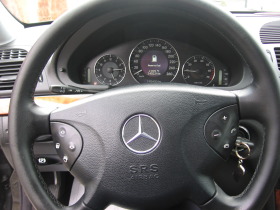Mercedes-Benz E 200, снимка 12