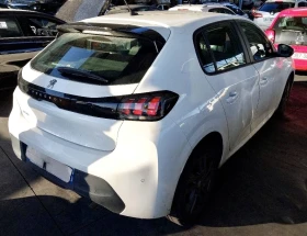 Peugeot 208 1.5BHDI M1 2места! - 6300 € / 12321.73 лв. - 14046045 6