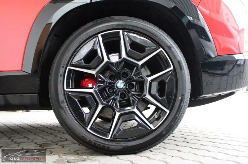 BMW XM HYBRID/653HP/B&W/ACC/AHK/CAMERA 360/MASSAGE/, снимка 10 - Автомобили и джипове - 44914780