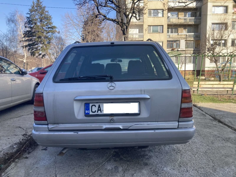 Mercedes-Benz 124, снимка 4 - Автомобили и джипове - 49021967