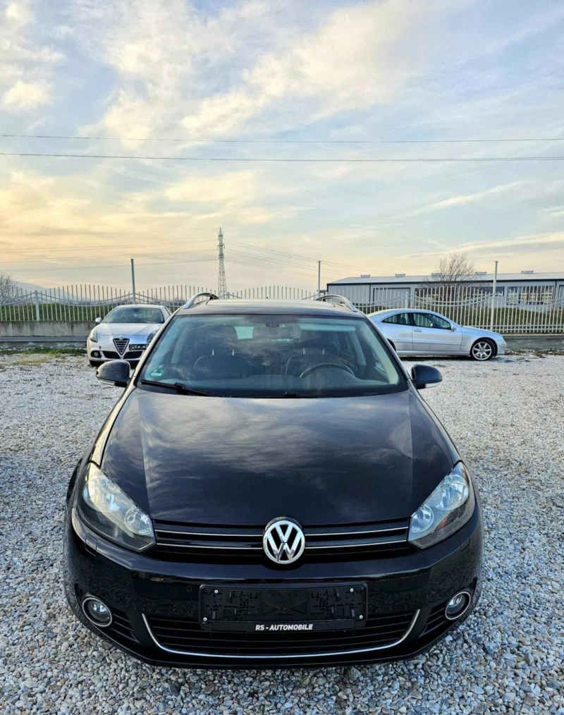 VW Golf EXCLUSIVE , снимка 2 - Автомобили и джипове - 49132592