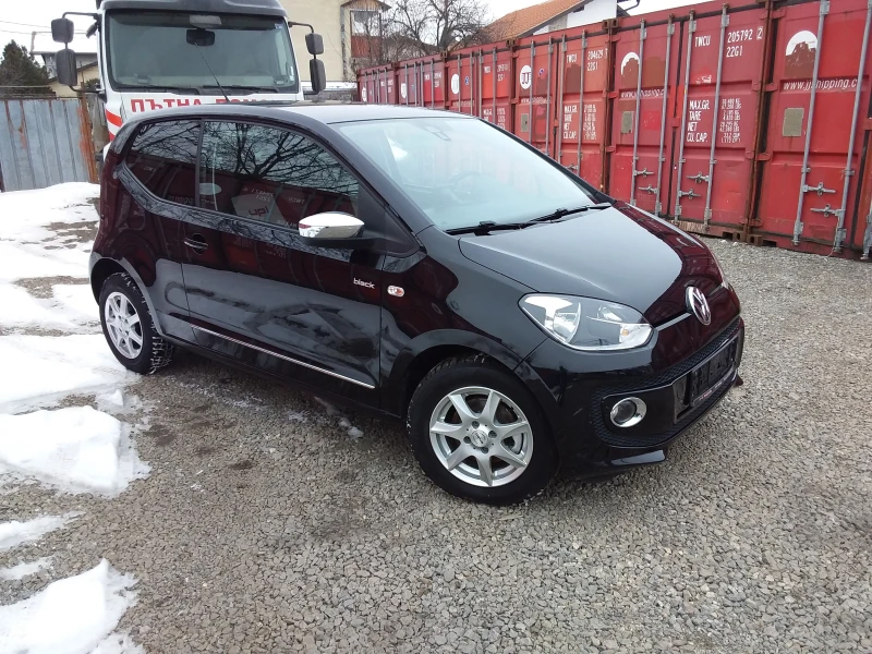 VW Up, снимка 14 - Автомобили и джипове - 49261865