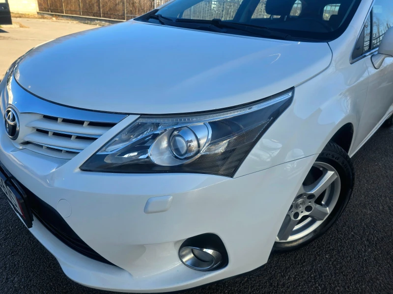 Toyota Avensis FACELIFT/УНИКАТ, снимка 2 - Автомобили и джипове - 49582417