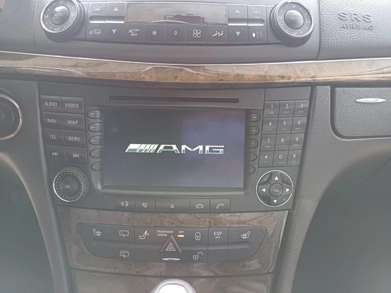 Mercedes-Benz E 220 22 cdi, снимка 3 - Автомобили и джипове - 52442054