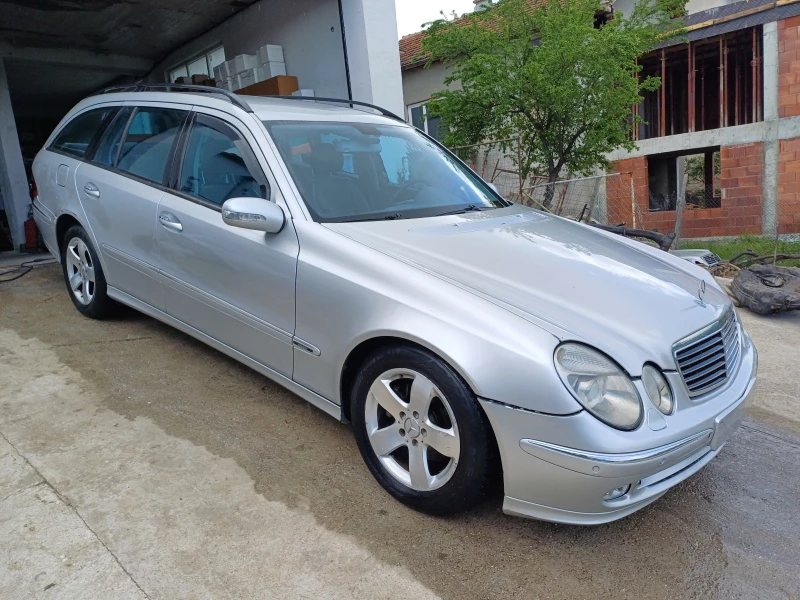 Mercedes-Benz E 220 22 cdi, снимка 12 - Автомобили и джипове - 52442054