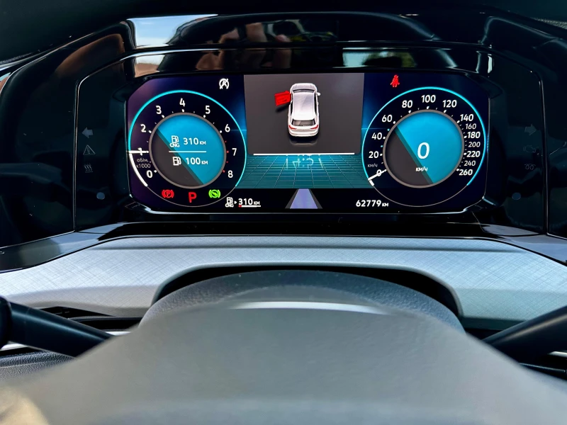 VW Golf 1.5* гаранция* фабричен метан* подгрев* дистроник, снимка 10 - Автомобили и джипове - 52244366