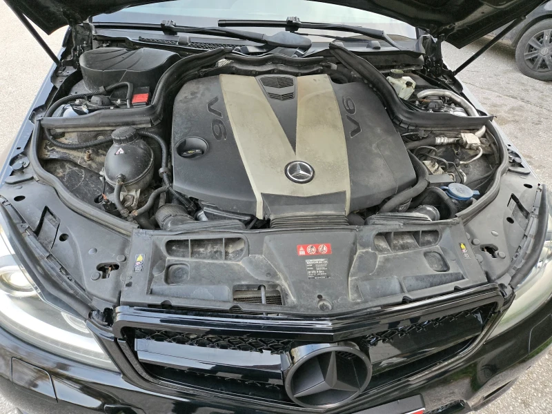 Mercedes-Benz C 300 AMG , снимка 13 - Автомобили и джипове - 52432432