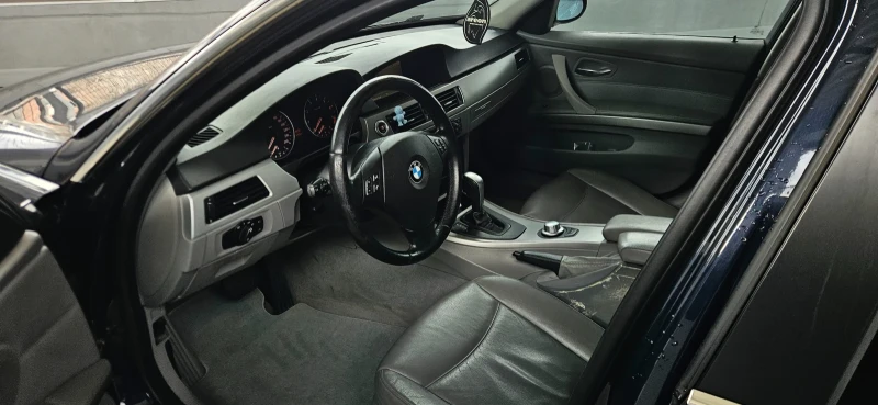 BMW 325 325i ПАНОРАМА/ АВТОМАТ / ГАЗ / ЗАДНО, снимка 6 - Автомобили и джипове - 53097591