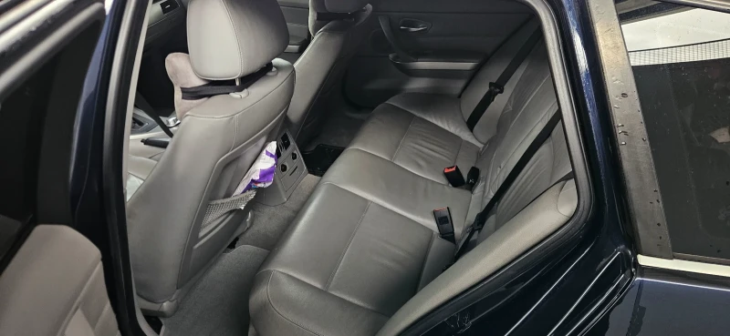 BMW 325 325i ПАНОРАМА/ АВТОМАТ / ГАЗ / ЗАДНО, снимка 8 - Автомобили и джипове - 53097591