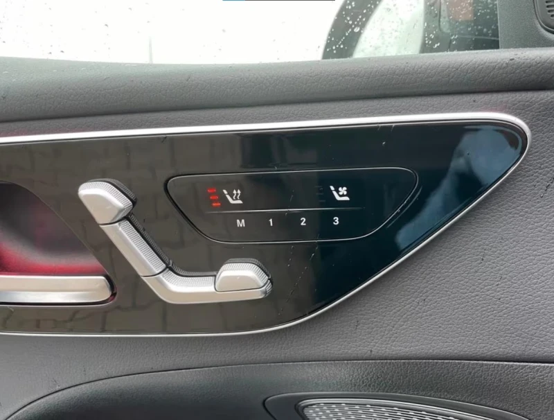 Mercedes-Benz C 200 4matic* Avantgarde* Camera* LED* Memory, снимка 7 - Автомобили и джипове - 53273437