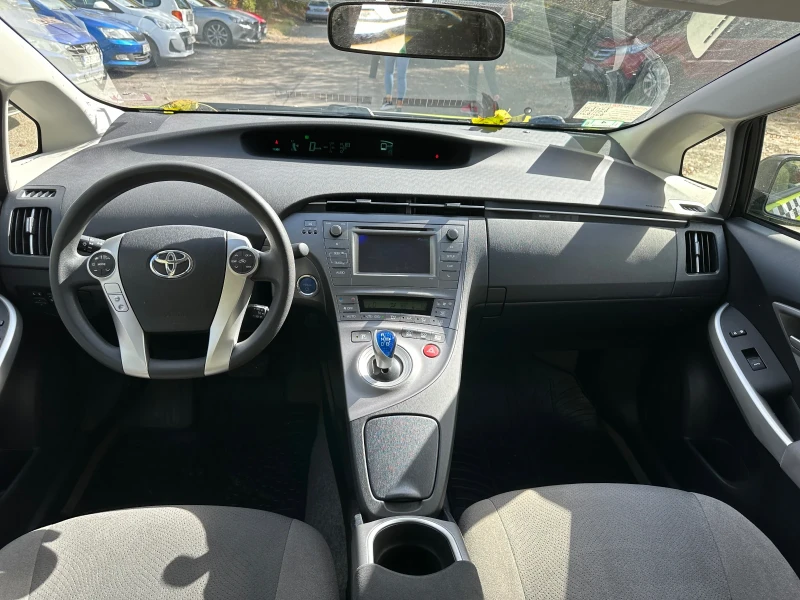 Toyota Prius НОВА///ГАЗ///ХИБРИД///ПЕРФЕКТНА///ЛИЗИНГ, снимка 11 - Автомобили и джипове - 53287231