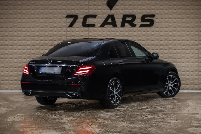 Mercedes-Benz E 220 * Head-Up* 9 G-Tronic* Heating Seats* , снимка 6 - Автомобили и джипове - 53324729