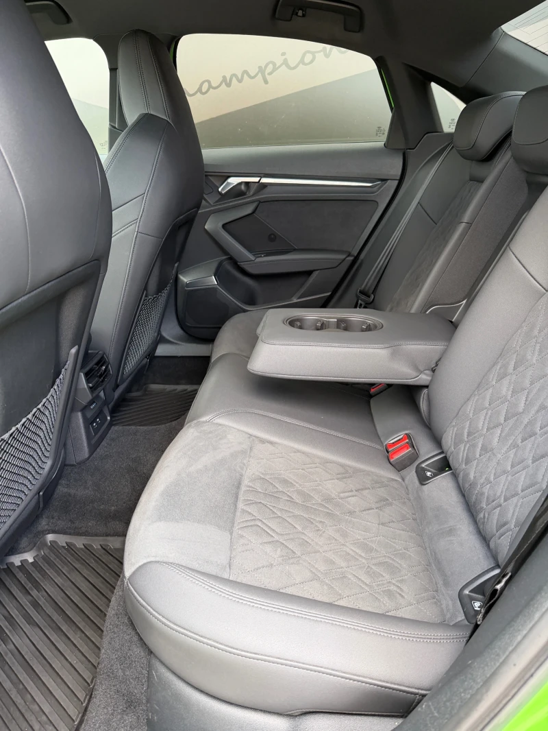 Audi Rs3 Гаранционен до 2027г, снимка 16 - Автомобили и джипове - 53569991