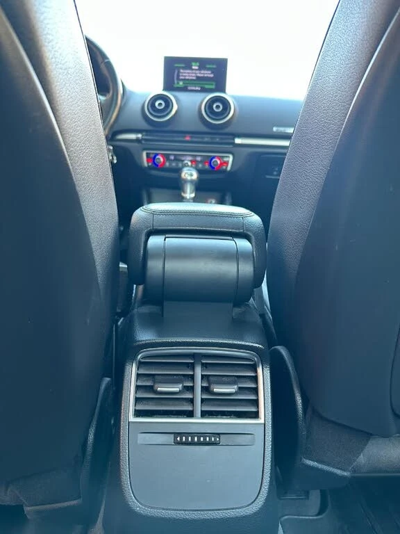 Audi A3 QUATTRO* KOMFORT* KEYLESS АвтоКредит(ЦЕНА ДО БГ), снимка 12 - Автомобили и джипове - 53657095