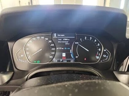 BMW 330 xDrive* АвтоКредит* (ЦЕНА ДО БГ), снимка 8 - Автомобили и джипове - 54042141