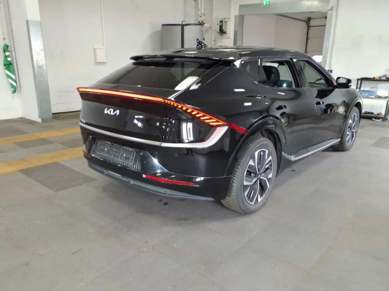 Kia EV6 AWD Navi LED Camera Leather, снимка 3 - Автомобили и джипове - 56732591