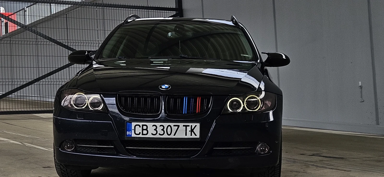 BMW 325 325i ПАНОРАМА/ АВТОМАТ / ГАЗ / ЗАДНО, снимка 1