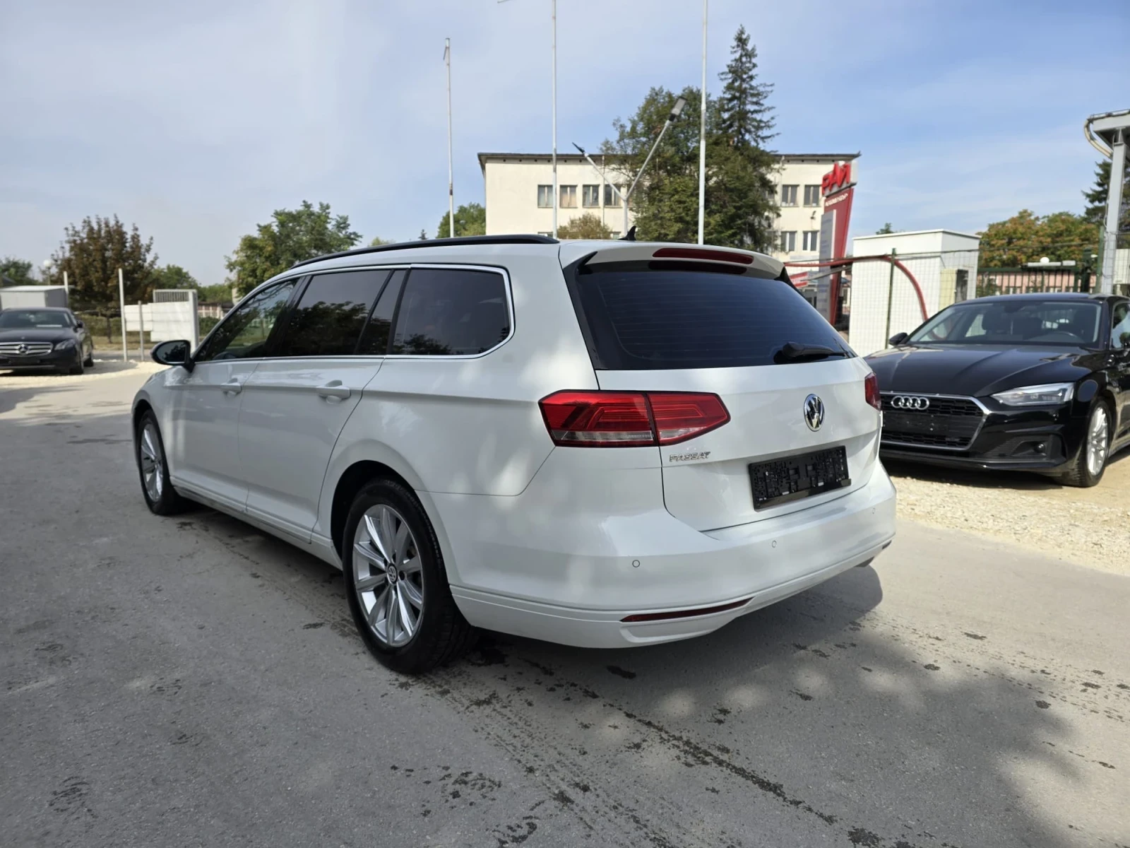 VW Passat 2.0TDI 150k.c. Comfort line  - изображение 8