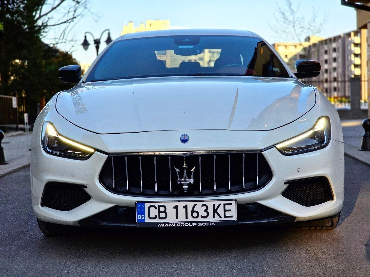 Maserati Ghibli Facelift Carbon Edition SQ4  - изображение 3