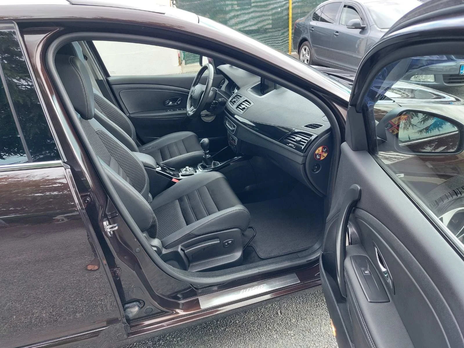 Renault Megane 1.2, 6, . | Mobile.bg   11