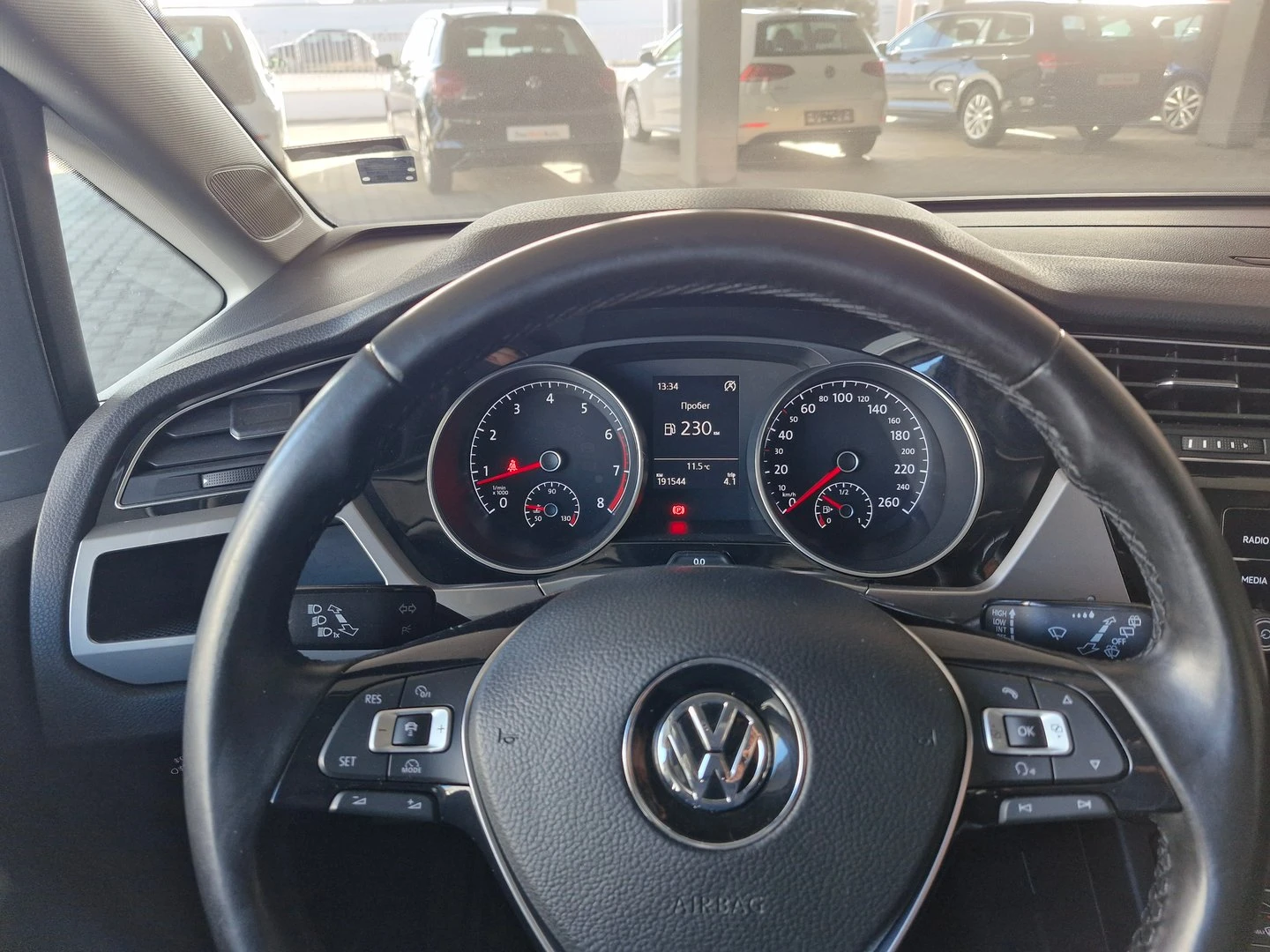 VW Touran Trendline 1.2TSI BMT | Mobile.bg � ����������� 8