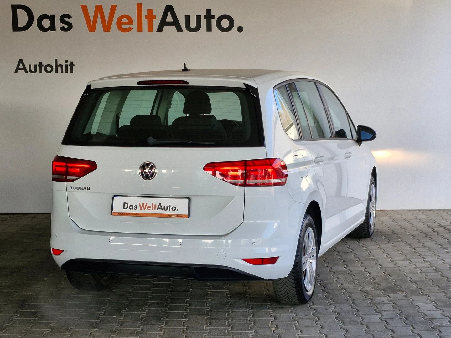 VW Touran Trendline 1.2TSI BMT - изображение 2
