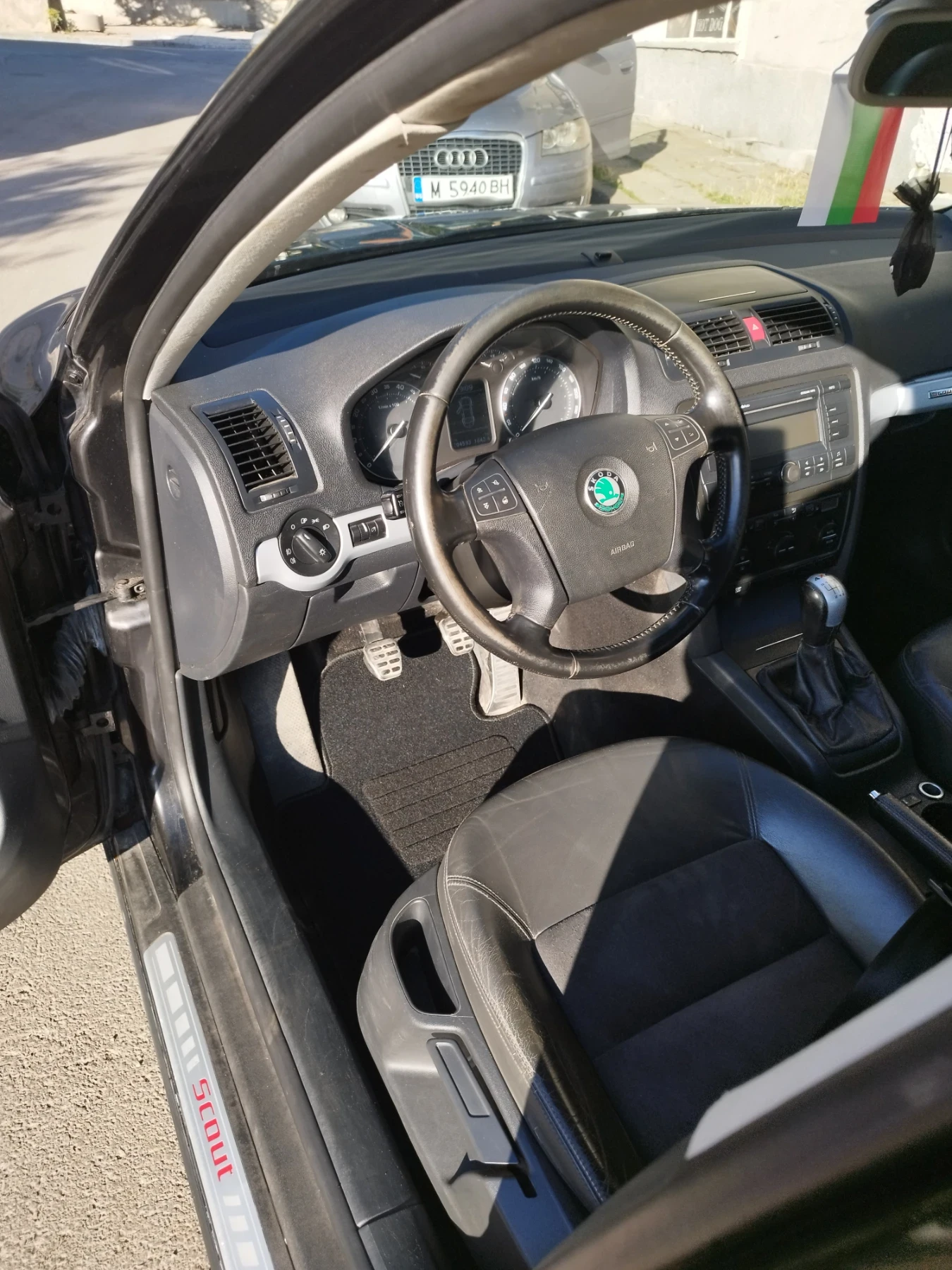 Skoda Octavia Scout  - изображение 9