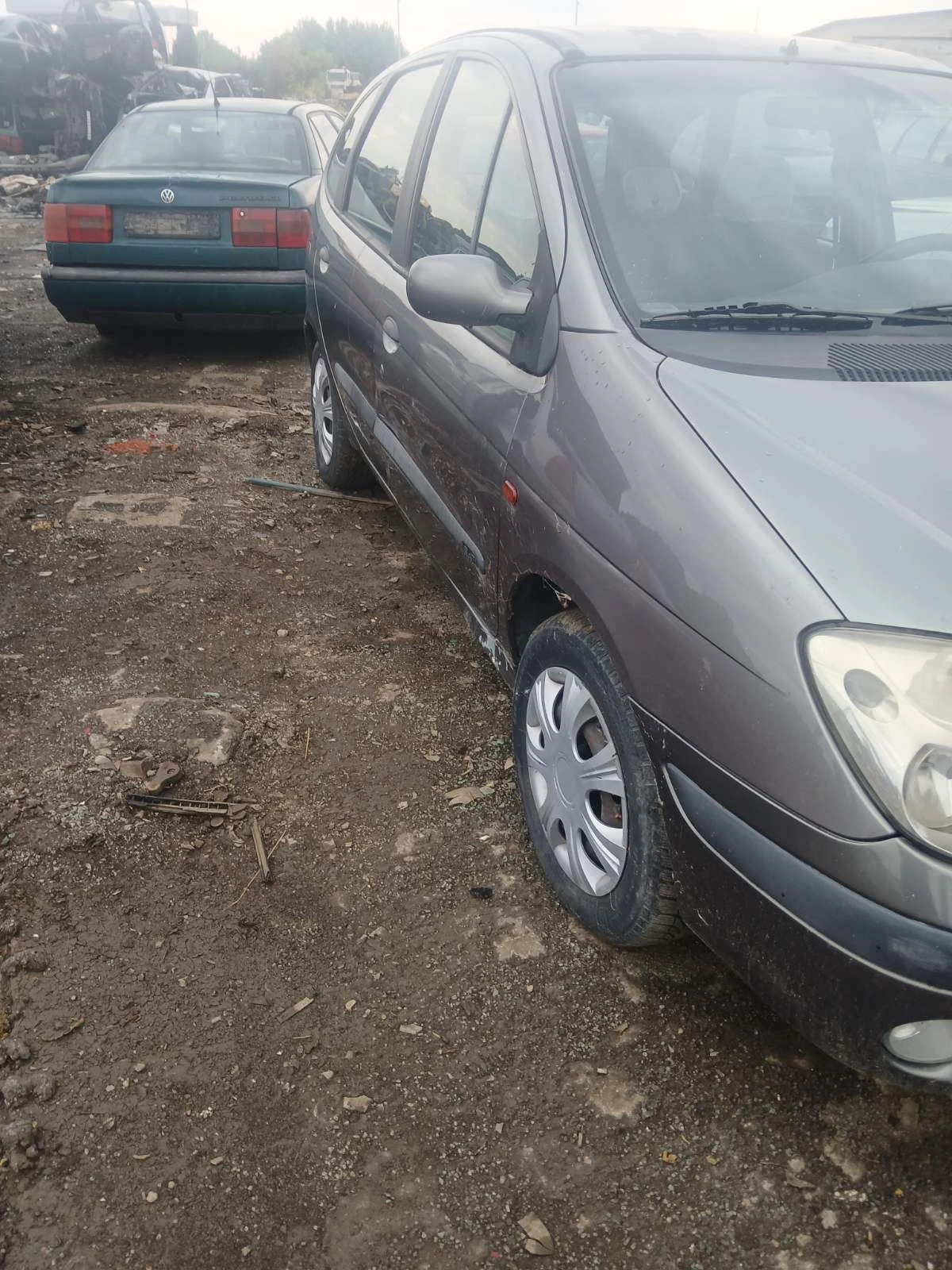 Renault Megane Scenic - изображение 2