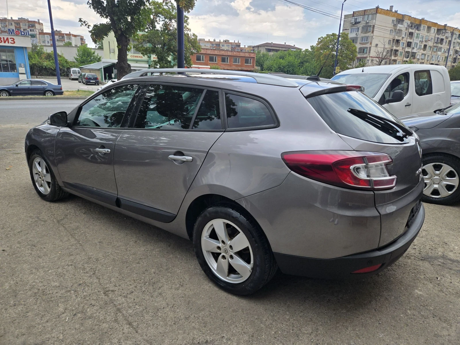 Renault Megane 1, 4 бензин - изображение 5