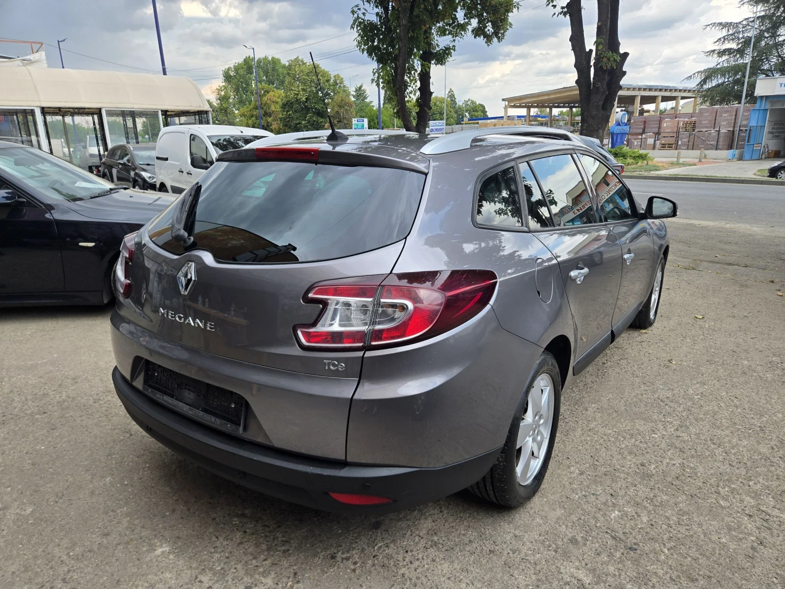 Renault Megane 1, 4 бензин - изображение 4