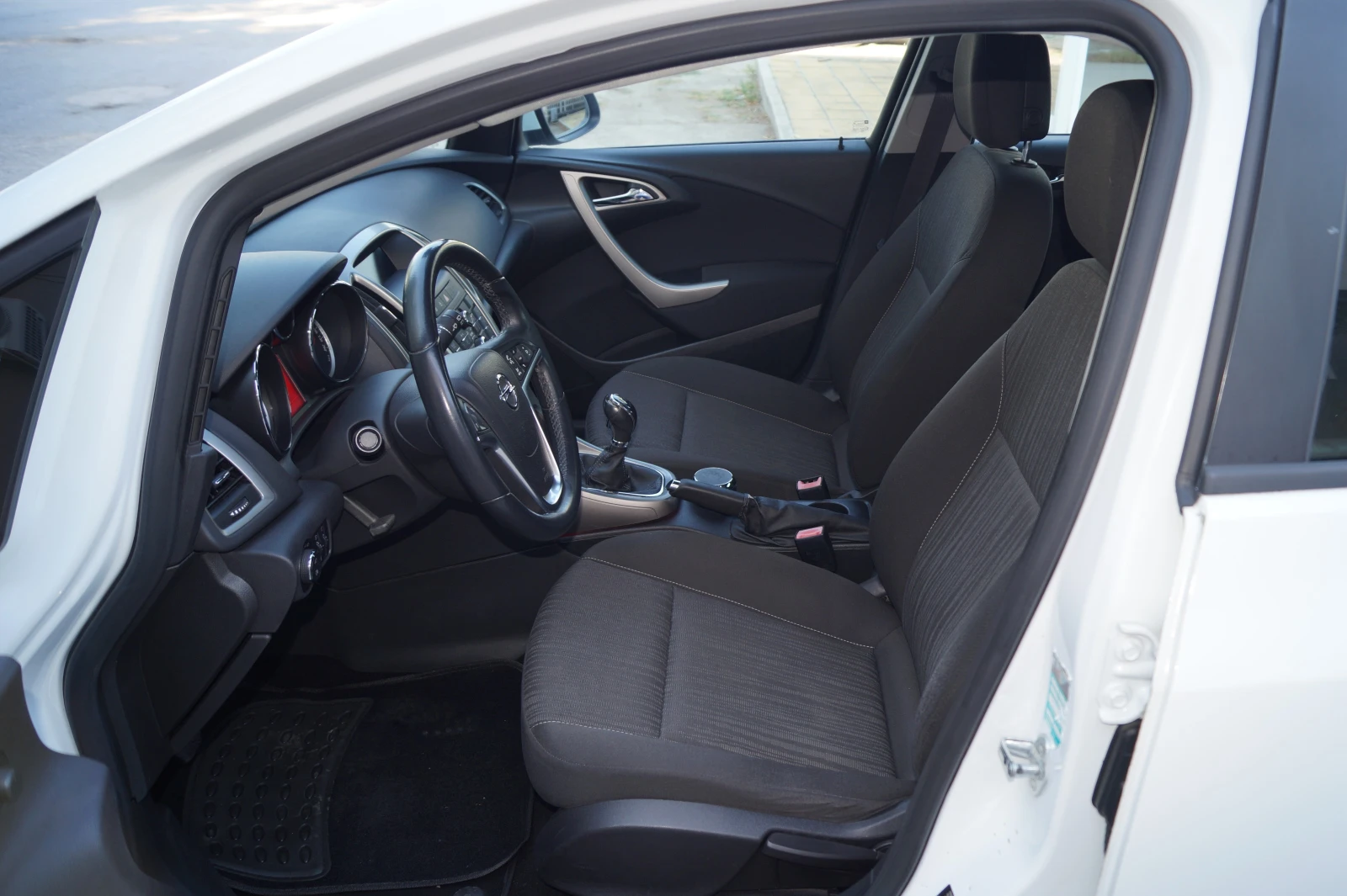 Opel Astra 1.7d - изображение 9