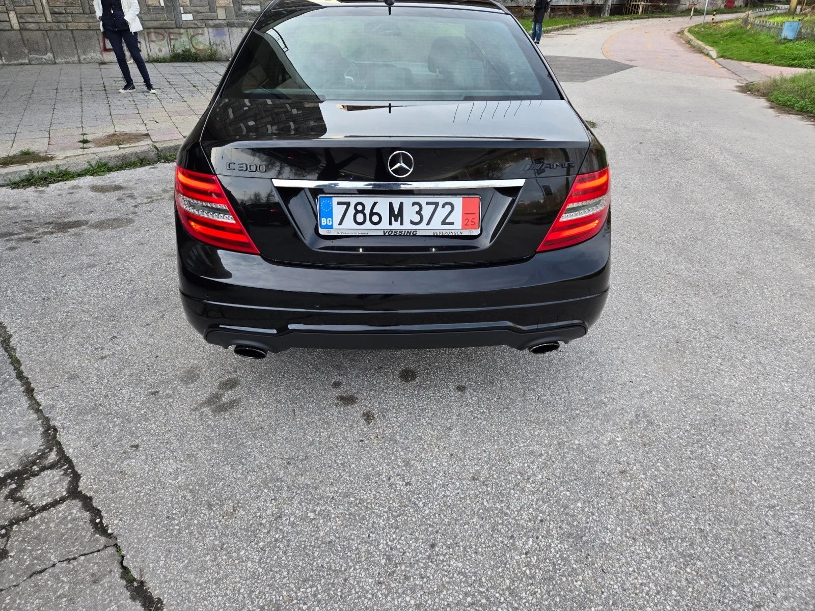 Mercedes-Benz C 300 AMG  - изображение 2