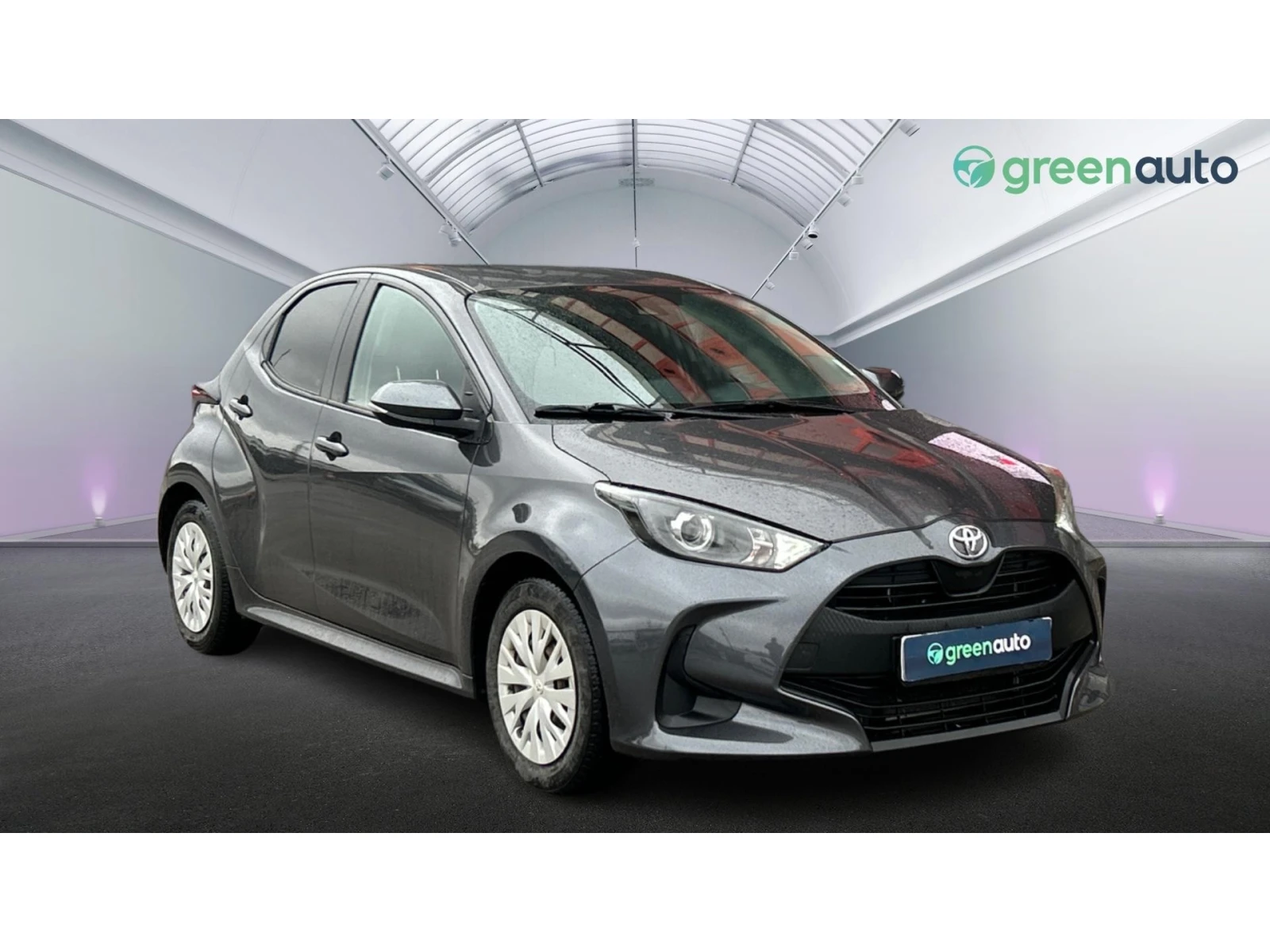 Toyota Yaris 1.5i M/T, Месечна вноска от 344 лв. - изображение 8