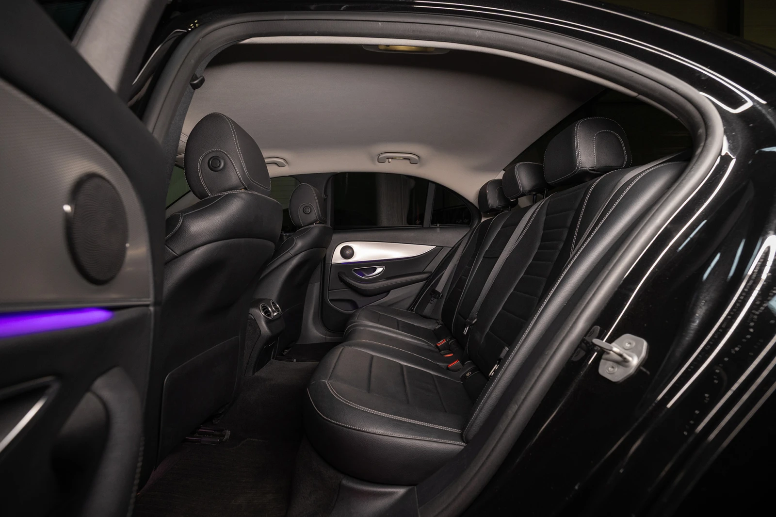 Mercedes-Benz E 220 * Head-Up* 9 G-Tronic* Heating Seats*  | Mobile.bg � ����������� 12