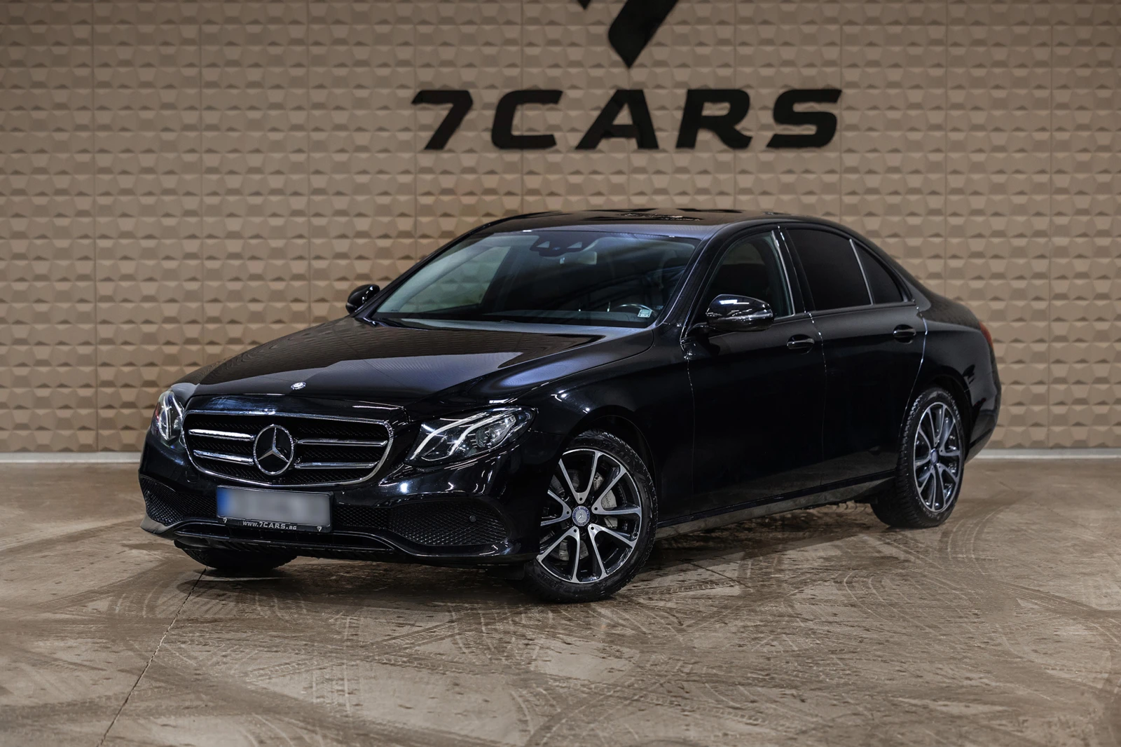 Mercedes-Benz E 220 * Head-Up* 9 G-Tronic* Heating Seats*  | Mobile.bg � ����������� 1