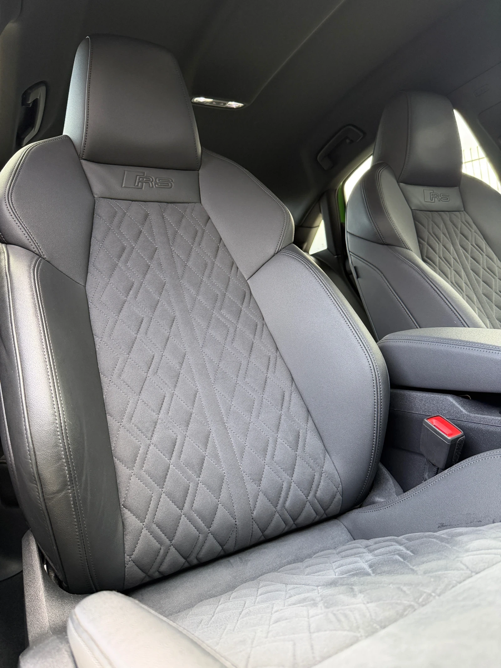 Audi Rs3 Гаранционен до 2027г, снимка 12 - Автомобили и джипове - 53569991