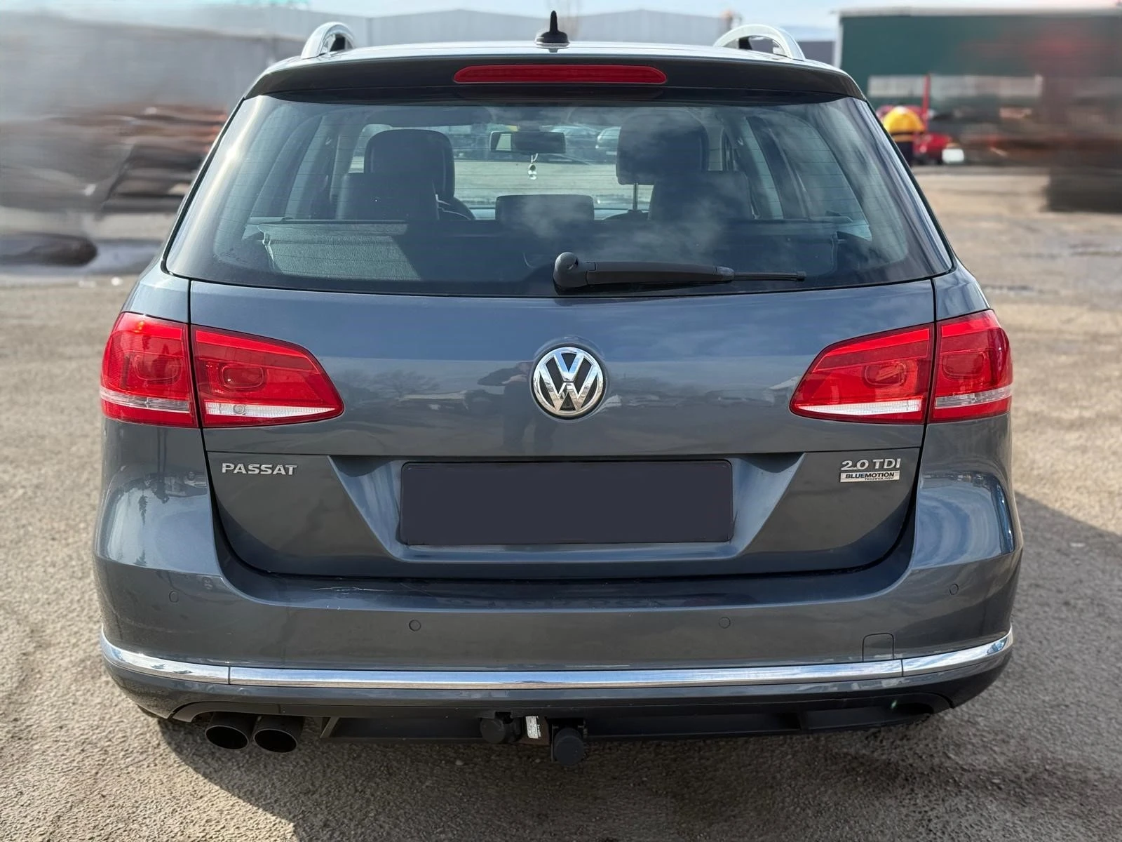 VW Passat 2.0TDI Bluemotion - изображение 4