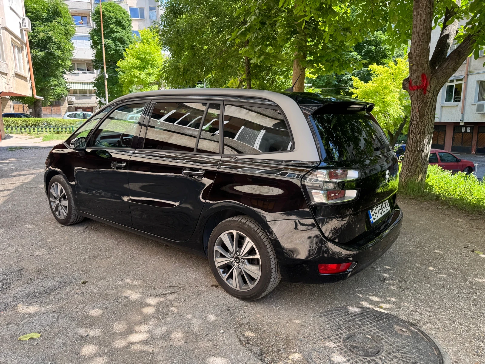 Citroen Grand C4 Picasso 1.6 HDI AVTOMAT, снимка 4 - Автомобили и джипове - 53692351