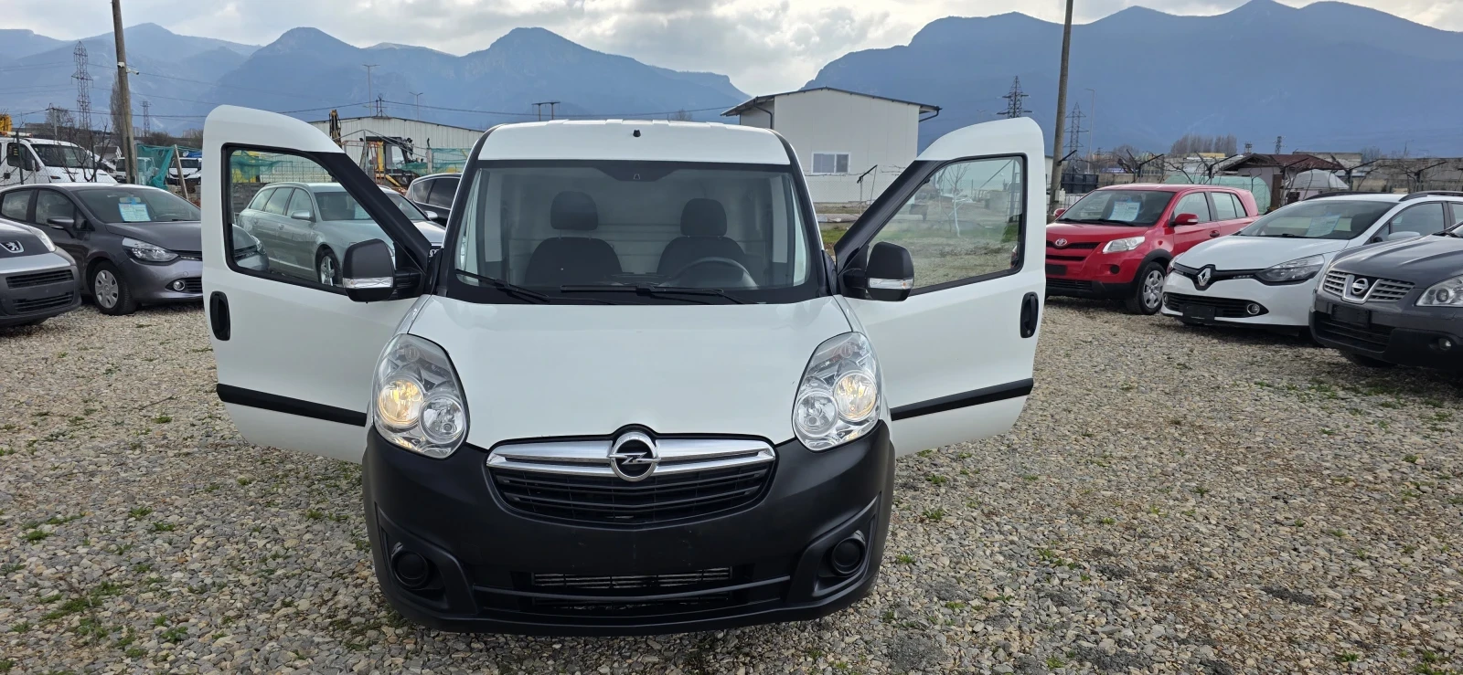 Opel Combo 1.4����/����� $ 6 �������� $ �������� $ | Mobile.bg � ����������� 1