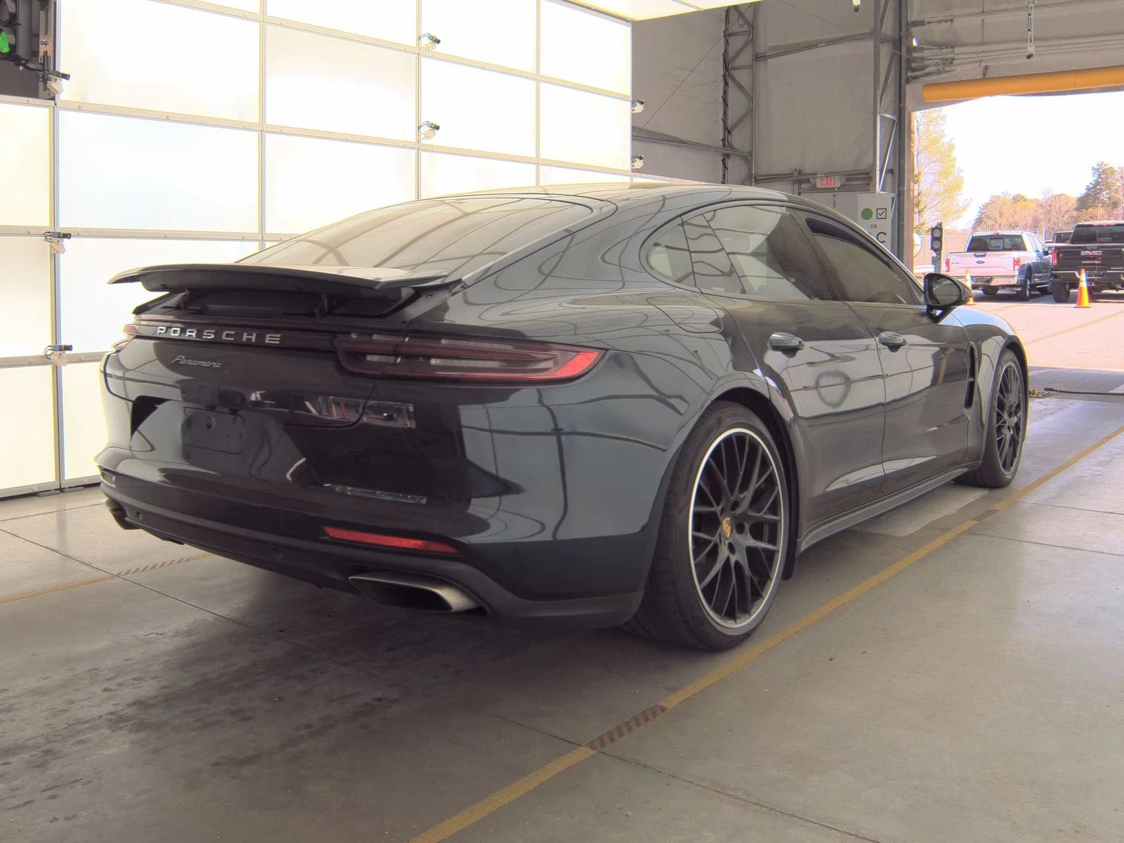 Porsche Panamera | Mobile.bg � ����������� 4
