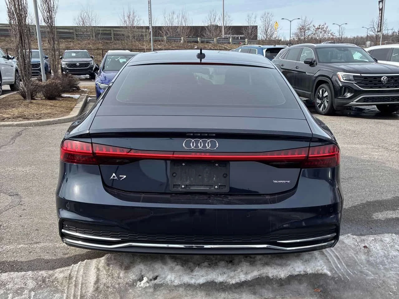 Audi A7 Technik/ДИСТРОНИК/360/ОБДУХВАНЕ/ПАНО/ВТОРИ ГУМИ, снимка 5 - Автомобили и джипове - 54034475
