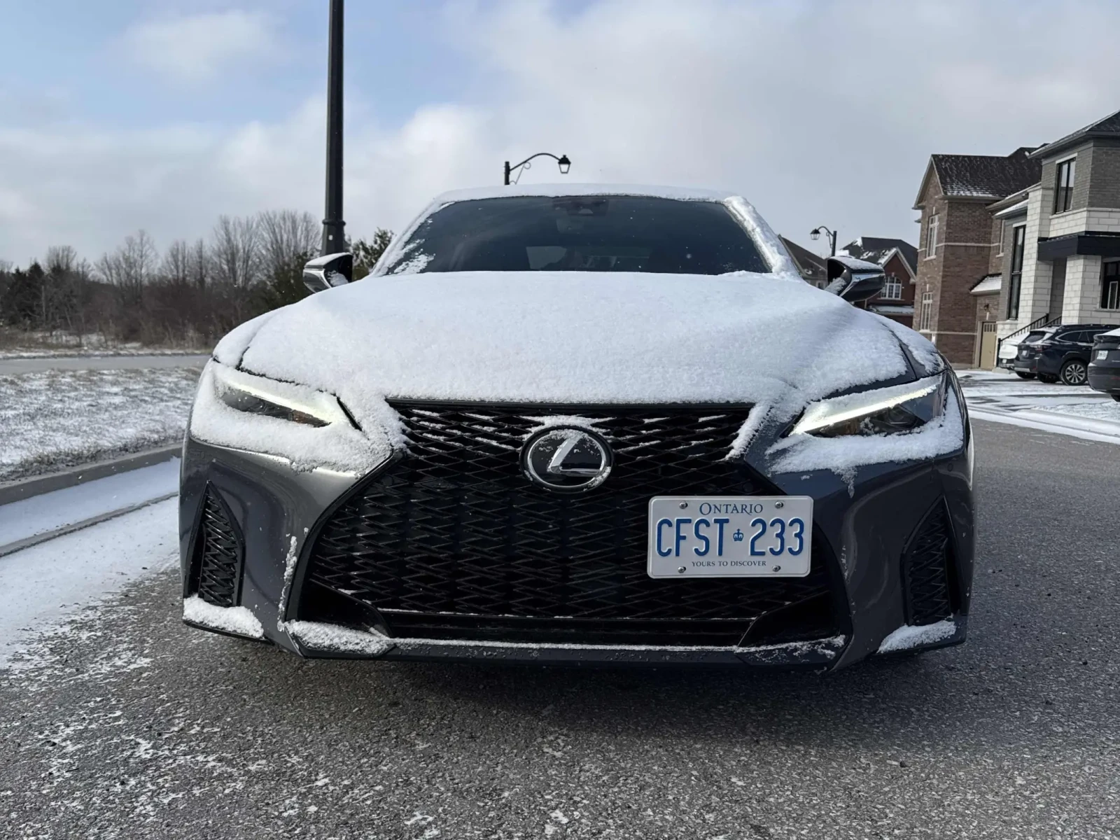 Lexus IS 300 Мъртва точка * * CARFAX * * АВТО КРЕДИТ * * , снимка 2 - Автомобили и джипове - 54139093