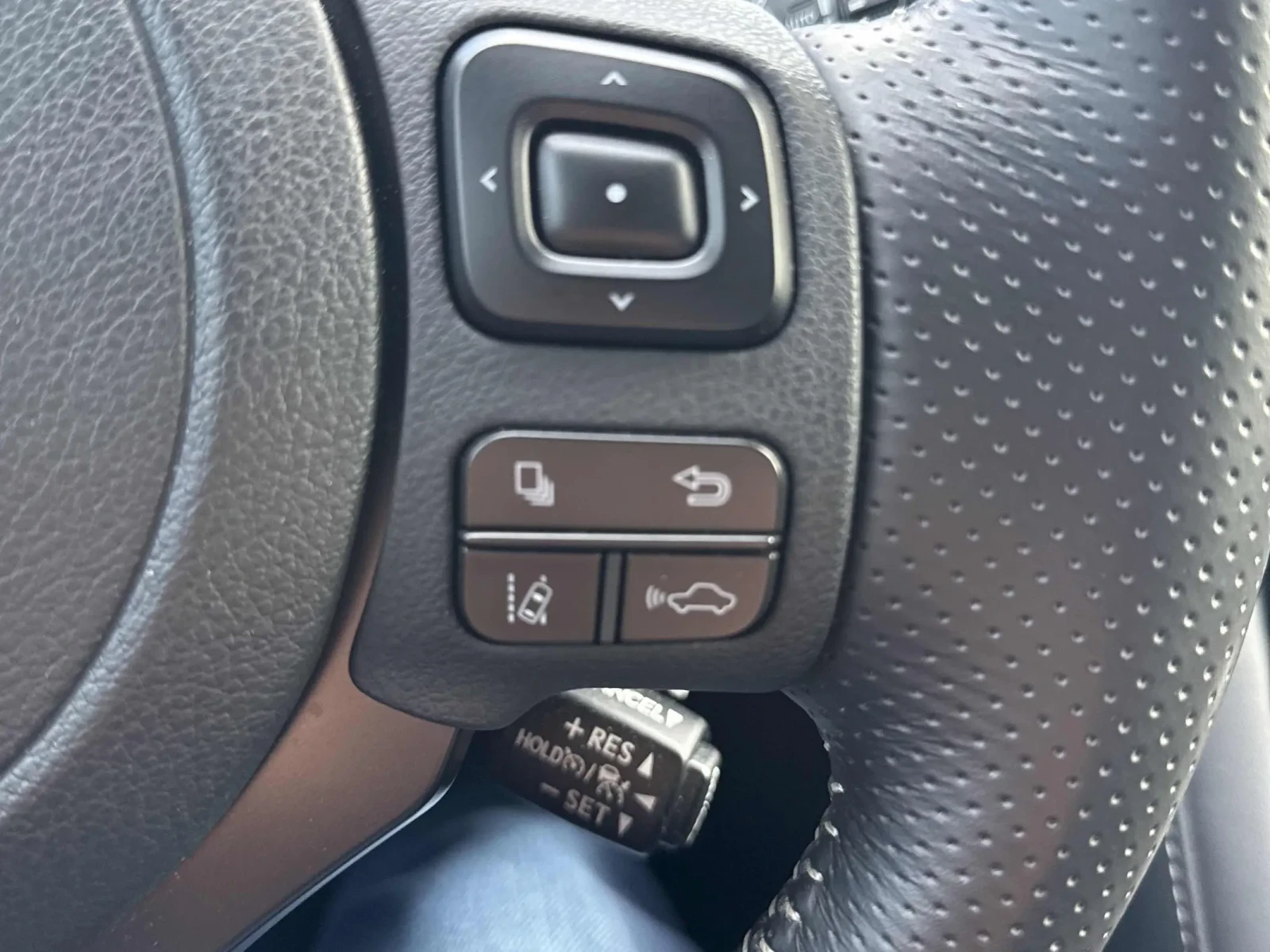 Lexus IS 300 Мъртва точка * * CARFAX * * АВТО КРЕДИТ * * , снимка 14 - Автомобили и джипове - 54139093