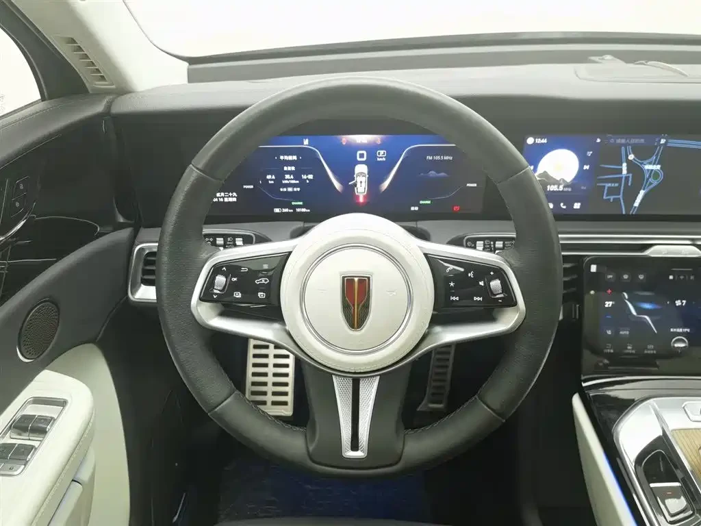 HongQi E-HS9 460km Flagship Comfort 6-seater | Mobile.bg � ����������� 5