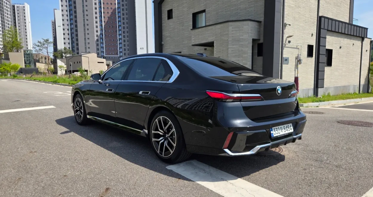 BMW 740 M SPORT | BMW THEATRE SCREEN | EXEC. LOUNGE|  | Mobile.bg � ����������� 3