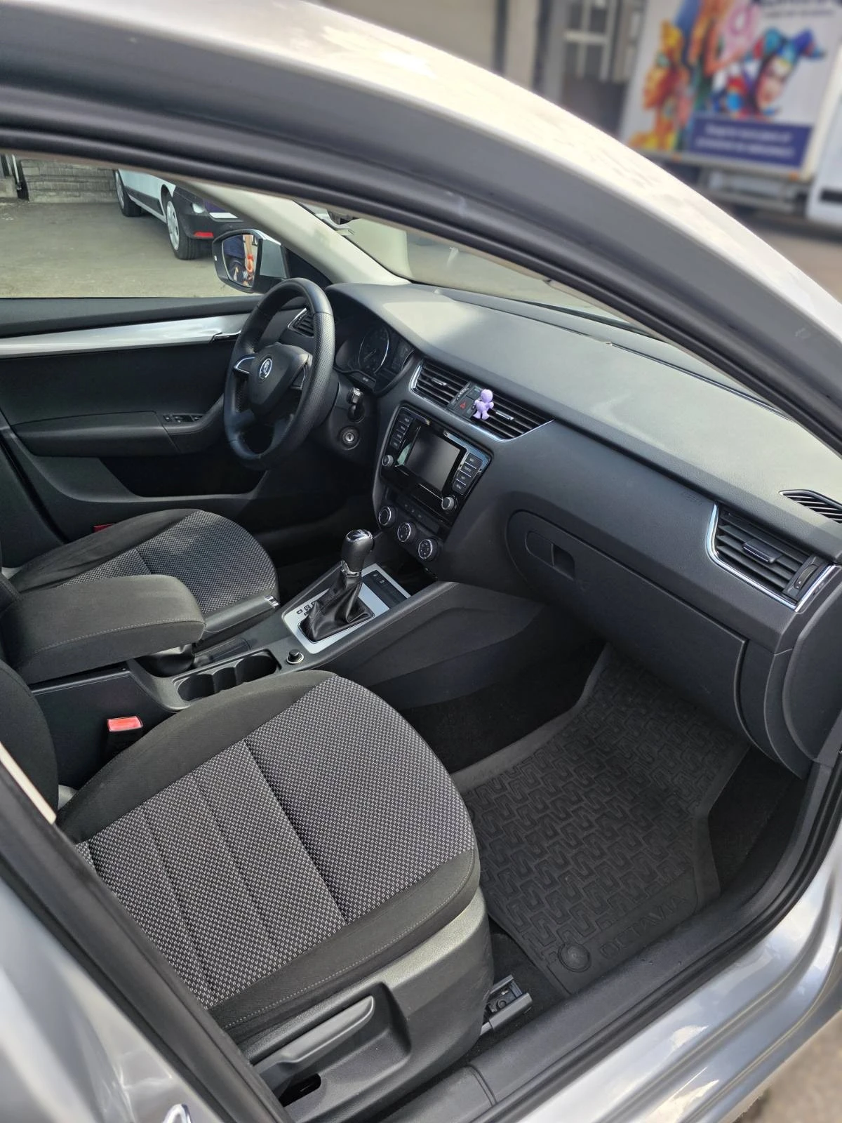 Skoda Octavia, снимка 8 - Автомобили и джипове - 54755430