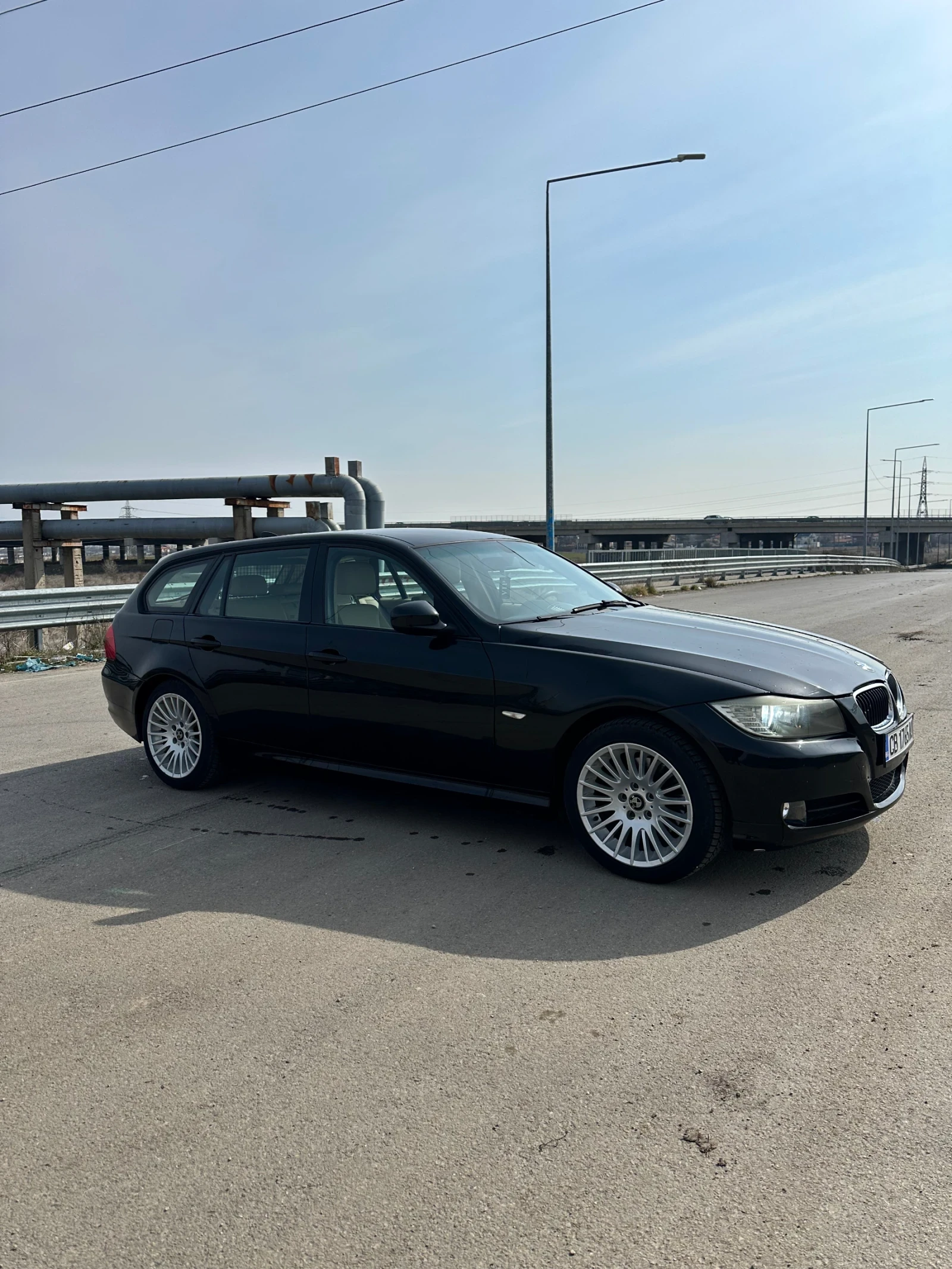 BMW 320 E91 xDrive, снимка 7 - Автомобили и джипове - 55011930