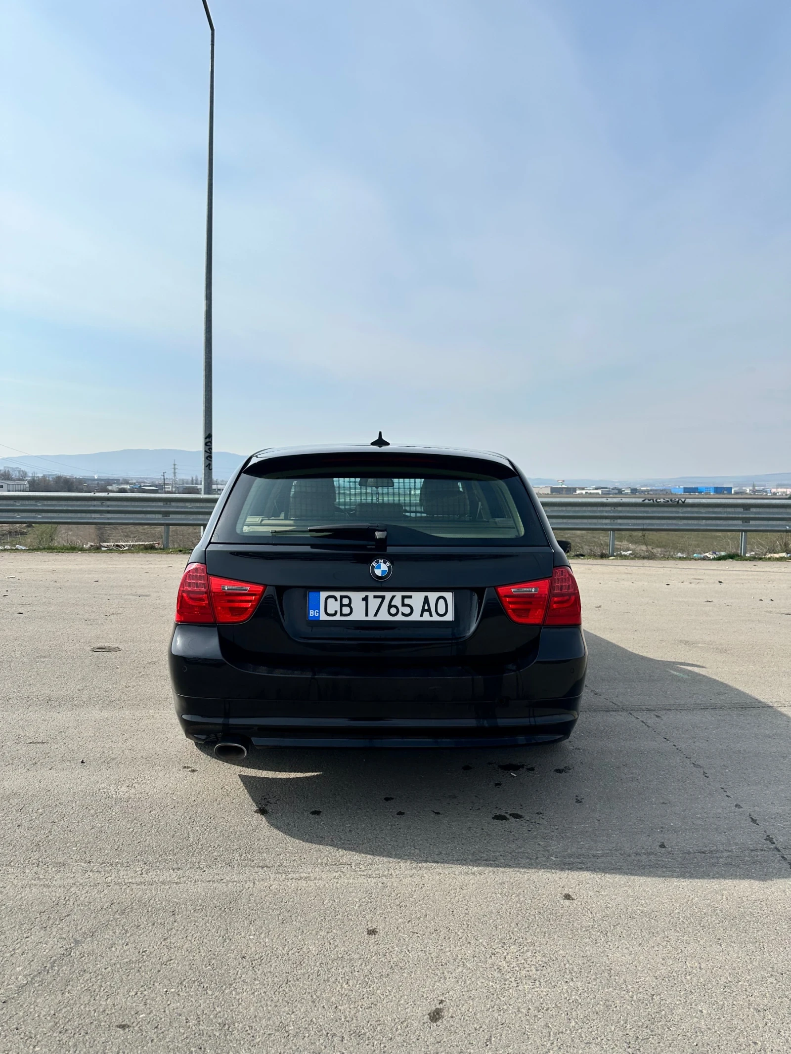 BMW 320 E91 xDrive, снимка 4 - Автомобили и джипове - 55011930